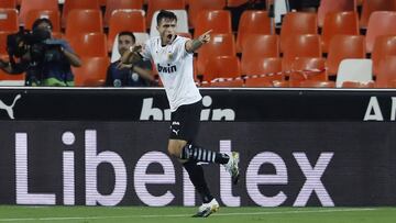Valencia 4 - Levante 2: resumen, resultado y goles. LaLiga Santander
