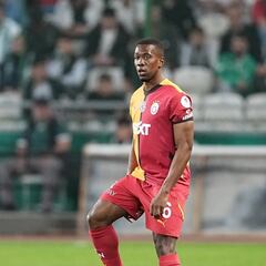 Galatasaray pone en venta a Carlos Cuesta con tan solo cuatro meses en el club