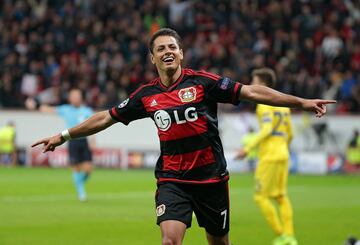 Delantero mexicano recién llegado al West Ham United del Bayer Leverkusen de la Bundesliga.