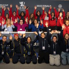 Las júnior de España aprenden de Billie Jean King, Arantxa y Conchita