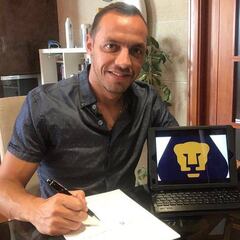 Marcelo Díaz llegará a Pumas para jugar con Nico Castillo