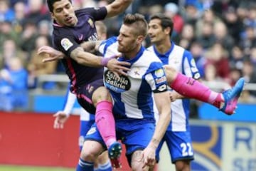 Luis Suárez and Raúl Albentosa.