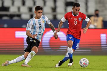 Bravo, Vidal y Messi: las postales del debut de la Roja