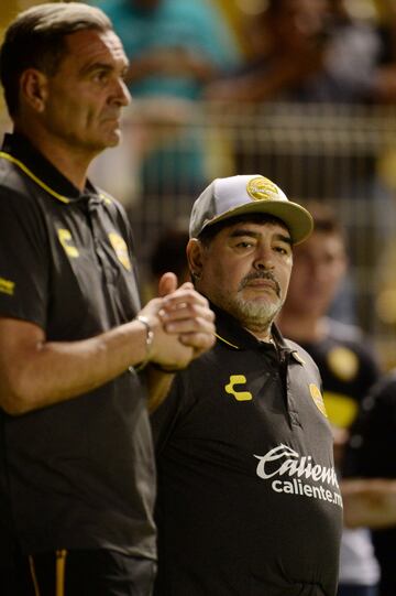 Los rostros de Maradona en su debut con Dorados de Sinaloa