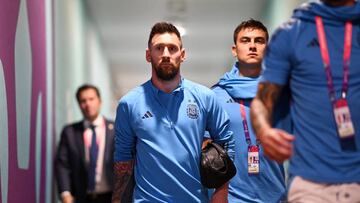 LUSAIL CITY, QATAR - DECEMBER 13: Lionel Messi of Argentina arrives at the stadium prior to the FIFA World Cup Qatar 2022 semi final match between Argentina and Croatia at Lusail Stadium on December 13, 2022 in Lusail City, Qatar. (Photo by Shaun Botterill - FIFA/FIFA via Getty Images)