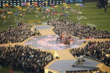 Coldplay durante su actuación en el descanso de la Super Bowl 50.