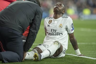 Real Madrid: Vinicius could face two months out with ligament damage