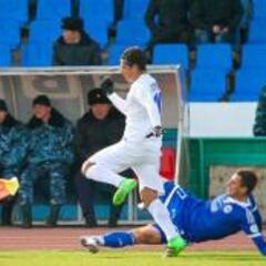 La lucha de Ignacio Herrera, el primer chileno en Kazajistán