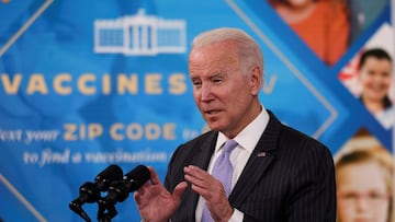 FILE PHOTO: U.S. President Joe Biden delivers remarks on the authorization of the coronavirus disease (COVID-19) vaccine for kids ages 5 to 11, during a speech in the Eisenhower Executive Office Building&rsquo;s South Court Auditorium at the White House i