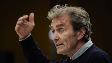 El director del Centro de Coordinación de Alertas y Emergencias Sanitarias (CCAES), Fernando Simón, ofrece una rueda de prensa para informar sobre la evolución de la pandemia de coronavirus, en el Ministerio de Sanidad, Madrid (España), a 5 de noviembre de 2020.
05 NOVIEMBRE 2020
Jesús Hellín / Europa Press
05/11/2020