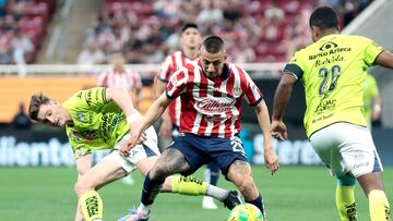 Cruz Azul sueña con el regreso del ‘Piojo’ Alvarado, pero Chivas tiene la última palabra