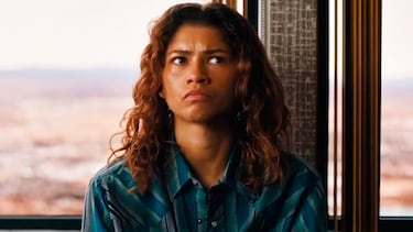 Una stripper con collarín y un polémico doblaje: el debut de Rosalía en ‘Euphoria’ da la vuelta al mundo