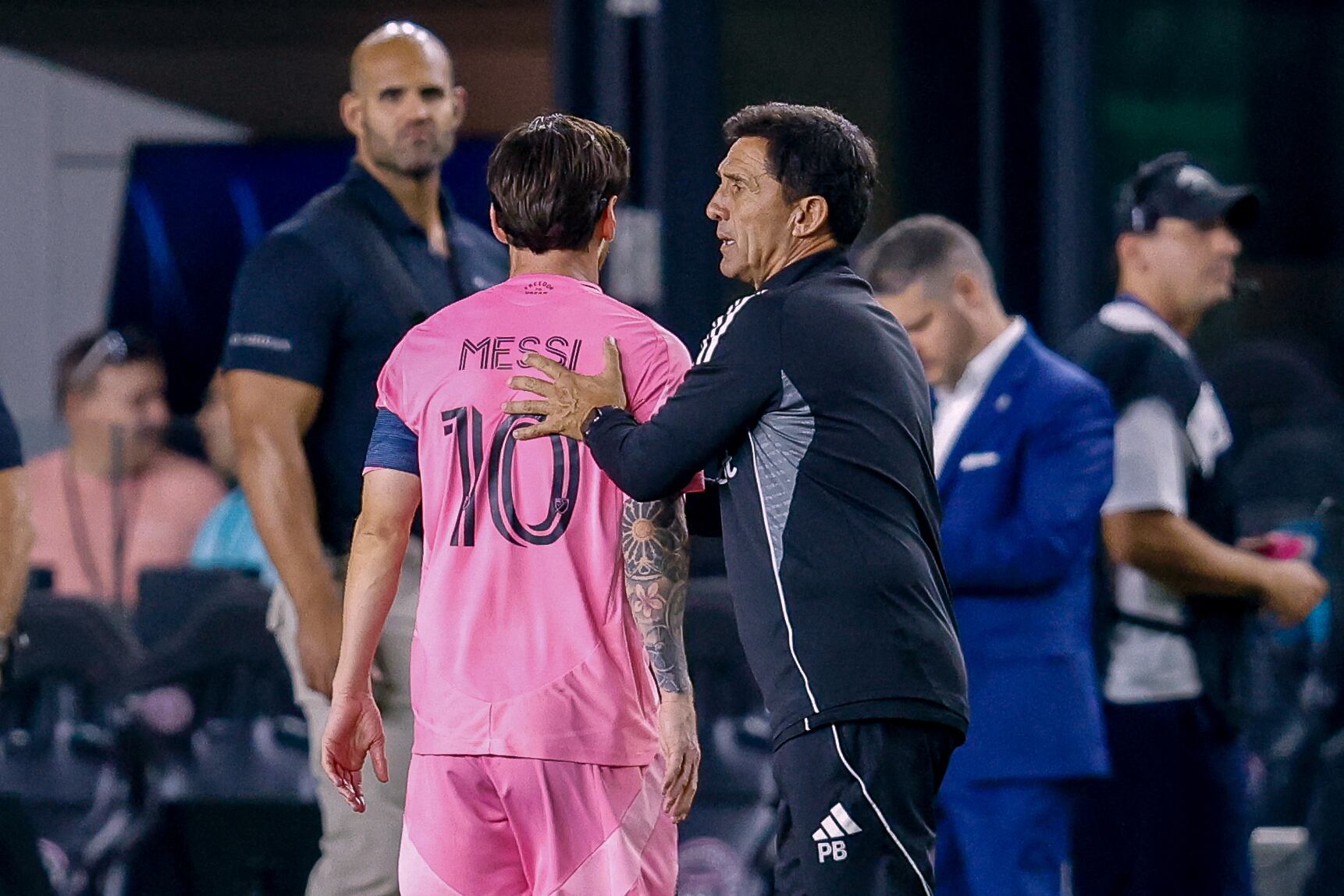 Whitecaps acaba con el sue?o de Inter Miami humillndolo