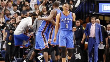 ?Hay vida en OKC! Westbrook y Durant superan a Aldridge (41)