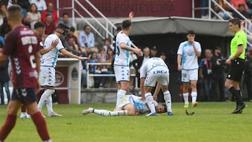 Quiles, en el momento de lesionarse en el partido de Pontevedra.