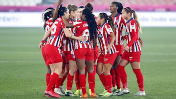 Jugadoras del Atlético en la final de la Supercopa.