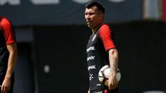 "La experiencia y lo nuevo": las palabras de Medel en su retorno a la selección