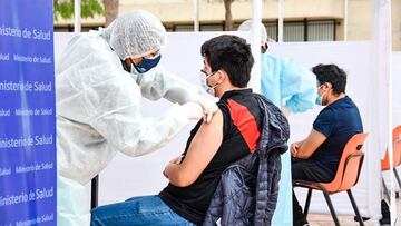 Vacunación Perú: dónde pueden vacunarse los universitarios de 18 años y hasta cuándo