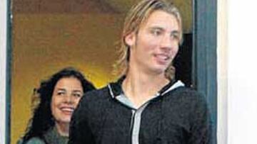 <b>PIES EN EL SUELO. </b>Alexis insiste en el discurso de la permanencia.