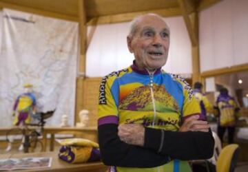 103 años dando pedales