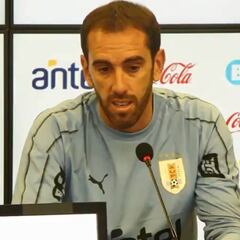 Godín: "Chile es una incógnita"