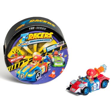 Mejor juguete en categoría Vehículos, Radio Control y Pistas – Los más pequeños pueden sentir la emoción de las carreras de coches en sus  propias manos con T-Racers Turbo Wheel. Hay 8 pilotos para coleccionar ¿Cuál saldrá en cada ocasión? Contiene 5 sobres sorpresa en cada Turbo Wheel para descubrir las piezas y montar el coche. Recuerda que todas las piezas son intercambiables con otros T-Racers: frontales, partes traseras, pilotos, ruedas… Hay más de 500 combinaciones posibles y muchas sorpresas.