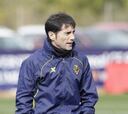 Marcelino: "Lo prioritario es la Liga, mañana hay que ganar"