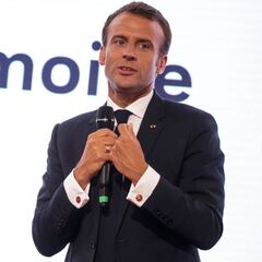 Macron cree que Zidane debe "jugar un papel" en Francia