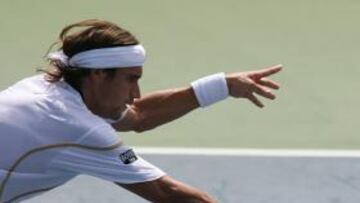 El español David Ferrer se ha clasificado para disputar los octavos de final del Masters 1000 de Cincinnati, tras vencer en segunda ronda al croata Marin Cilic.