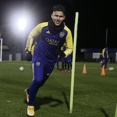 El probable equipo de Boca para visitar a Talleres