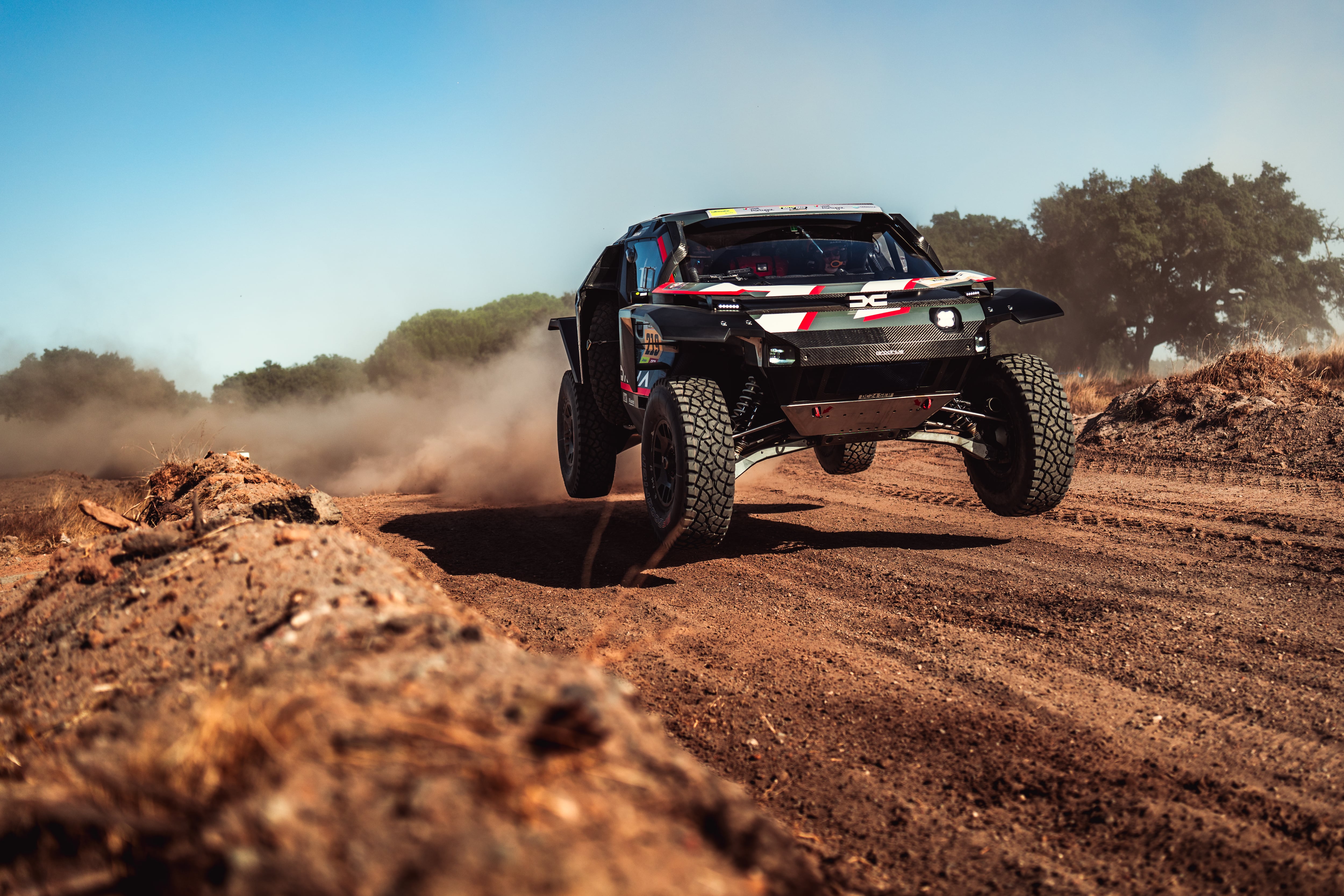 Sebastien Loeb gana la Etapa 3 del Rally de Portugal.