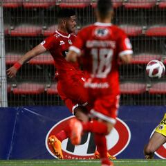 De Paul salva a Colo Colo