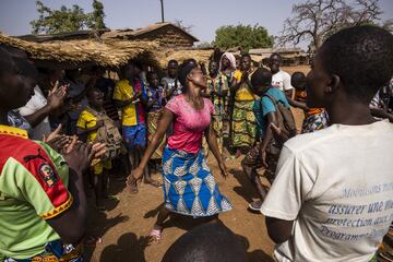 Las Gazelles de Gouandé, en el norte de Benin, son uno de los 16 equipos de fútbol establecidos en todo el país con el objetivo de dar a las mujeres más control sobre su futuro a través del deporte.