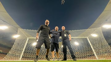 Es chileno, trabaja en TV y ha recorrido el mundo por el deporte: “Fui a la Copa África, a Arabia...”