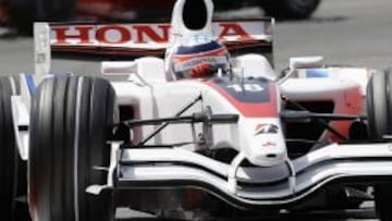 <strong>SUPERVIVENCIA.</strong> Super Aguri esta muy cerca de alcanzar un acuerdo de patrocinio que le suponga poder continuar adelante en la Fórmula 1.