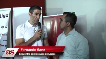 Fernando Sanz: "Hay pocos arqueros como Ochoa"