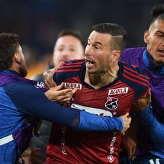 Pons explota contra los árbitros y Conmebol: “Nos volvieron a robar”