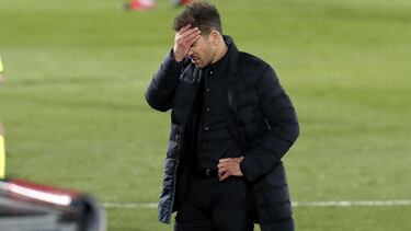 Zidane supera a un Cholo que enfadó a João