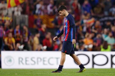 Which clubs have qualified for the Champions League last 16?