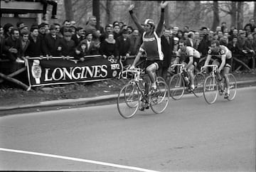 La primera edición de la Milán-Turín fue en 1876, lo que la convierte en la clásica más antigua del mundo (la ‘Decana’ Lieja data de 1892). Desde su creación no ha podido disputarse todos los años. La última época en la que no se dio fue entre 2008 y 2012. Desde 1987 a 2005 se disputaba en octubre, antes del Giro de Lombardía, aunque desde ese año se corre en su fecha original, una semana antes de la Milán-San Remo (primavera). Italia es el país con más campeones (73) y el transalpino Constante Girardengo es el ciclista más laureado con cinco títulos (1914, 15, 19, 20 y 23).