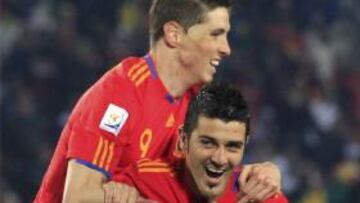 Villa desmiente haber hablado a prensa inglesa sobre futuro Fernando Torres