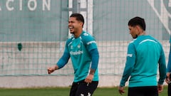 La vuelta del Cucho ilusiona al Betis