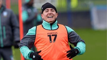 Sheffield Wednesday quiere mantener a Poveda.