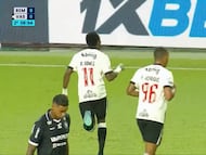 El extremo colombiano jugó por la banda izquierda y en el segundo tiempo anotó un gran gol.