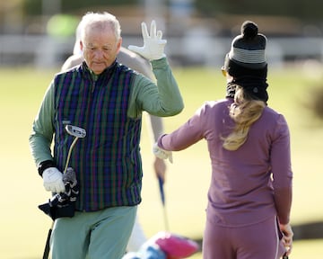 El famoso actor estadounidense está disfrutando del golf en el torneo de Escocia, Alfred Dunhill, disputado en la ciudad costera de St Andrews. 