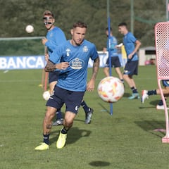 Isi Gómez se asoma a su primera titularidad con el Deportivo