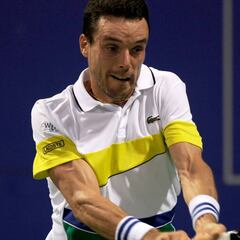 Remontada de Bautista ante Youzhny y a semifinales