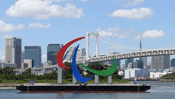 TOKYO, JAPAN - AUGUST 20: A general view of the &#039;Three Agitos&#039; Paralympic Symbol ahead of the Tokyo 2020 Paralympic Games on Tokyo Waterfront on August 20, 2021 in Tokyo, Japan. (Photo by Alex Davidson/Getty Images for International Paralympic C