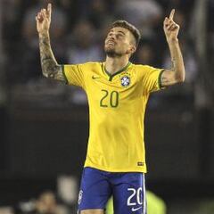 El agente de Lucas Lima: "Hemos hablado con el Madrid"