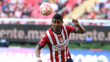Gilberto Sepúlveda durante un partido con Chivas.